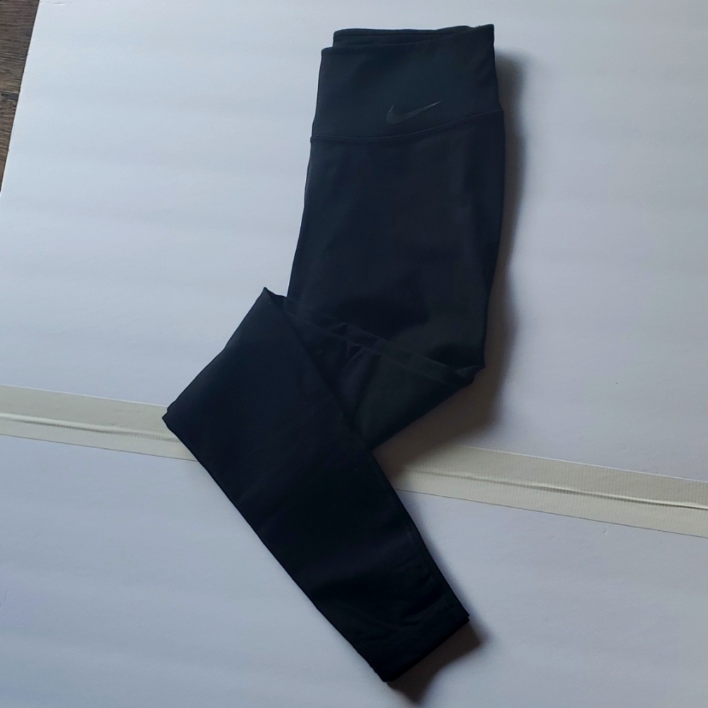 NIKE NEW NWOT COMPRESSION BLACK LEGGINGS w Black swoosh Size Small